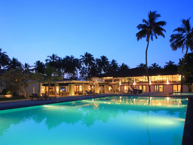 Avani Kalutara Resort Exterior photo